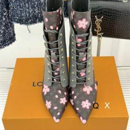 Picture of Louis Vuitton Shoes _SKULVsz35-40JX101012388